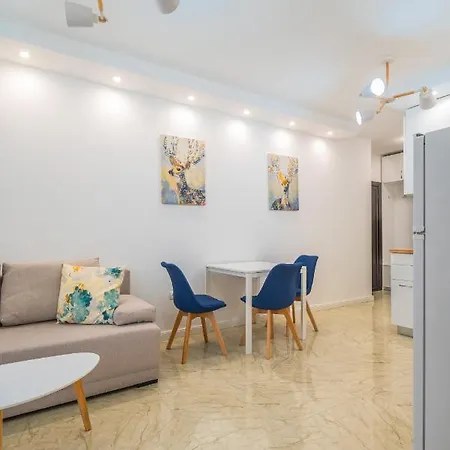 Lejlighed Bright & Cozy 1bd In а New Building *